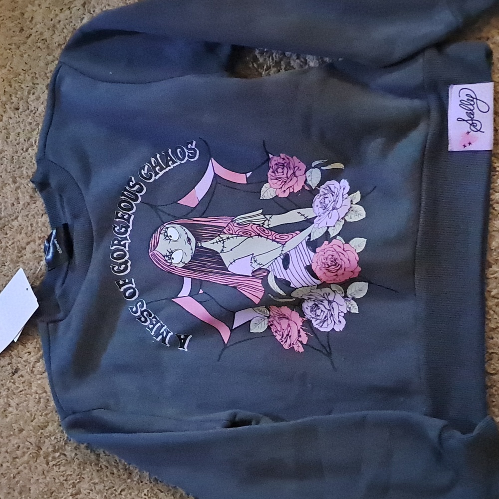 Disney NIGHTMARE BEFORE CHRISTMAS Gray Sweatshirt with Purple and White Design